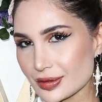 Alice Abdel Aziz Desnuda