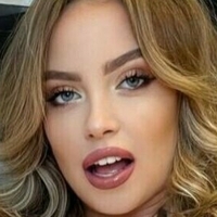 Allyson Desnuda