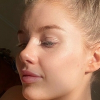 amber Desnuda