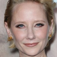 Anne Heche Desnuda