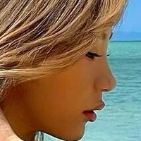 Aya Hazuki 葉月あや Desnuda