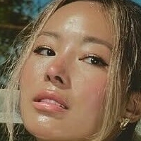 Beau Victoria Desnuda