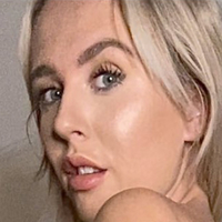 Charlotte Clark Desnuda