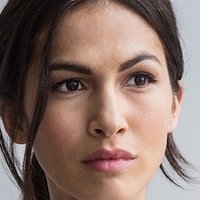 Elodie Yung Desnuda