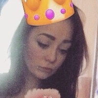 Elyse Summer Desnuda