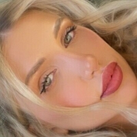 Gabrielle Epstein Desnuda