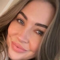 Gracie Lewis Desnuda