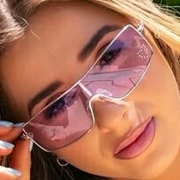 Jessica Macrina Desnuda