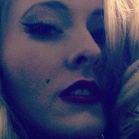 Katie Derry Desnuda