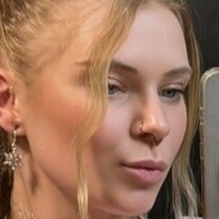 Katja Iwanow Desnuda
