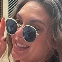 kirarussells Desnuda