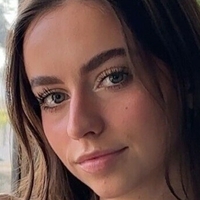 Lexi Skyee Desnuda
