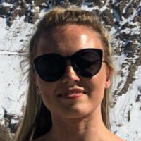 Lottie Desnuda