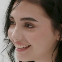 Madison Stil Desnuda