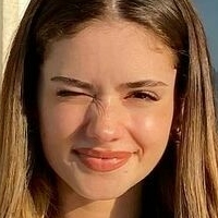 Melike Saygın Desnuda