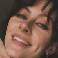 Michaela Jill Murphy / Jessie Flowers Desnuda