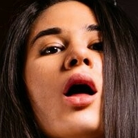 Mira Wair Desnuda