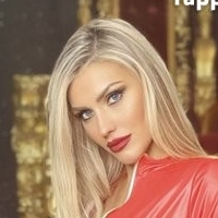Mistress Iside Desnuda
