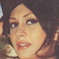 Nahed Yousri Desnuda