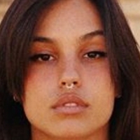 Neomi Attal Desnuda