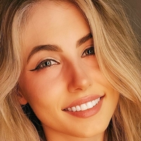 Nicki Taylor Desnuda