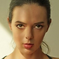 Nikolart Desnuda
