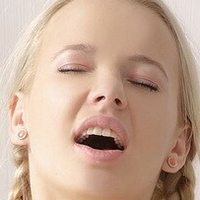 Oliviagrace Desnuda