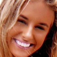 Rayanna Brock Desnuda