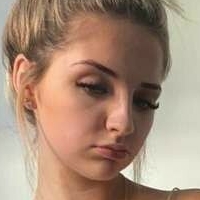 Realriaoak Desnuda