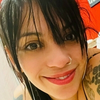 reinarock Desnuda