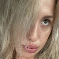 Sara Dodevska Desnuda