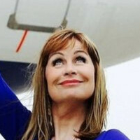 Sian Lloyd Desnuda