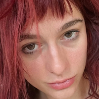 Sophia Anne Caruso Desnuda