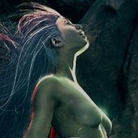 Syren Desnuda