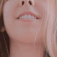 Vick ASMR Desnuda