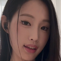 whalsrud0217 Desnuda