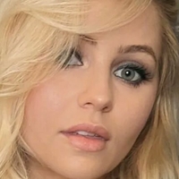 Xia Anderson Desnuda